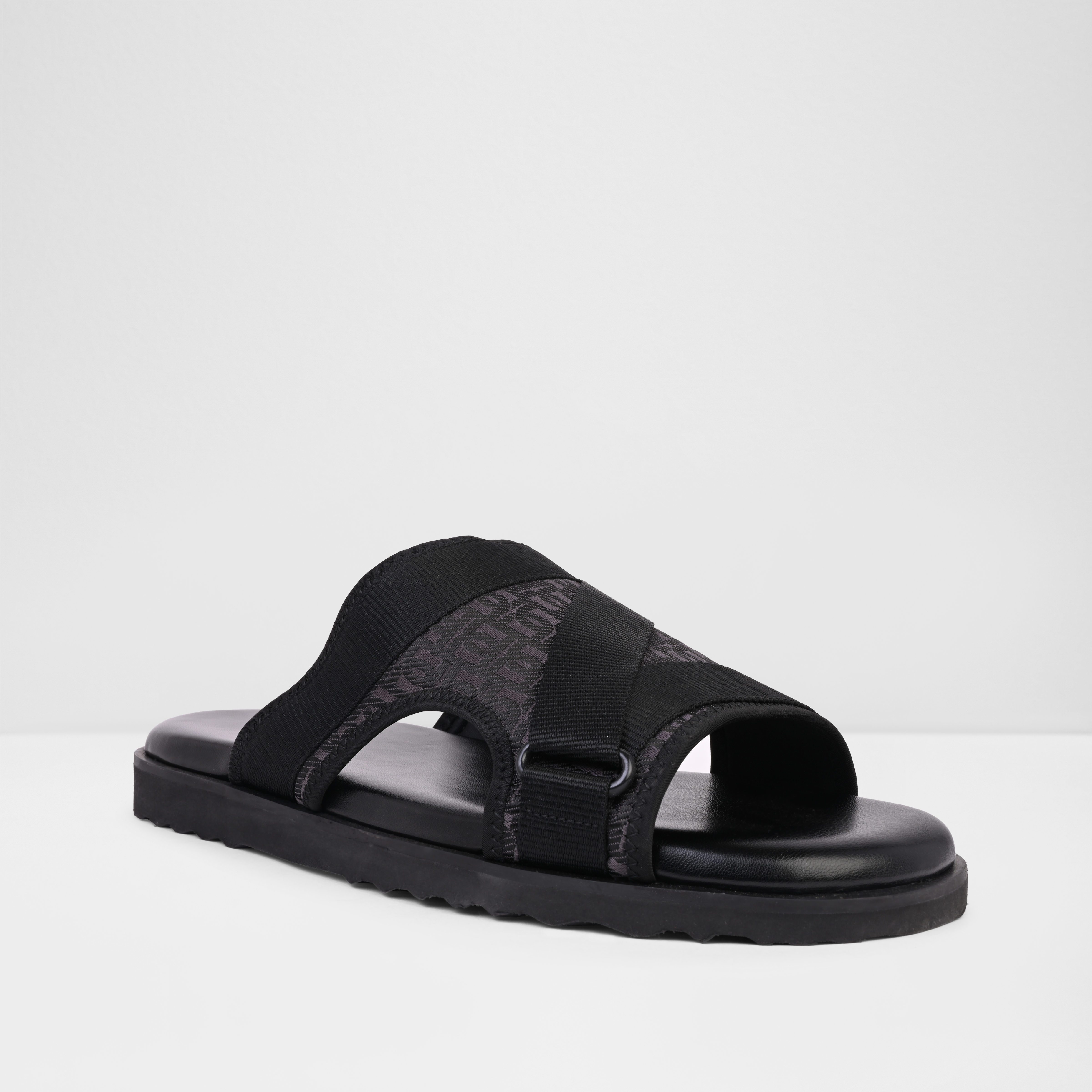 Deniels-In Men's Black Strap Sandals image number 4