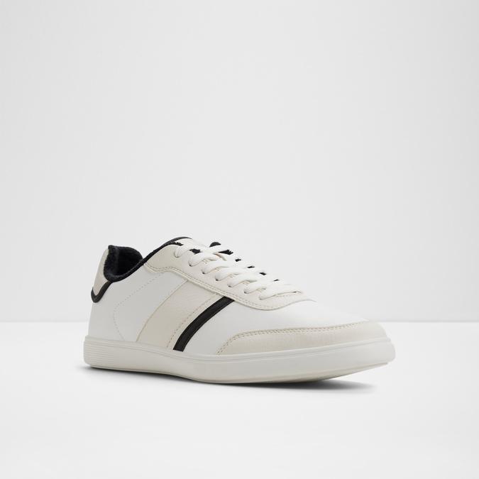 Freekicka-In Men's White Low Top Sneakers image number 4