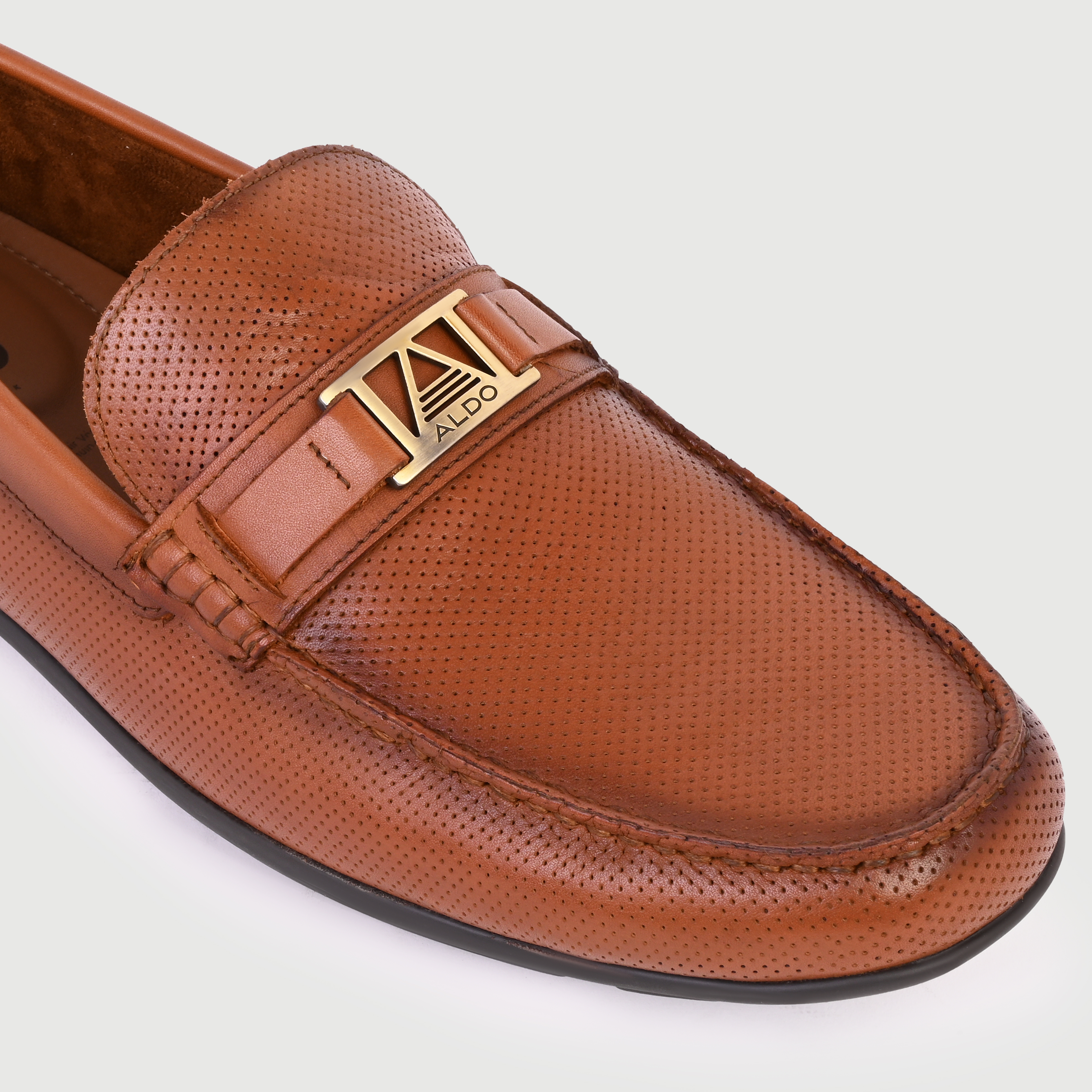 Haendaciena-In Men's Brown Moccasins image number 5