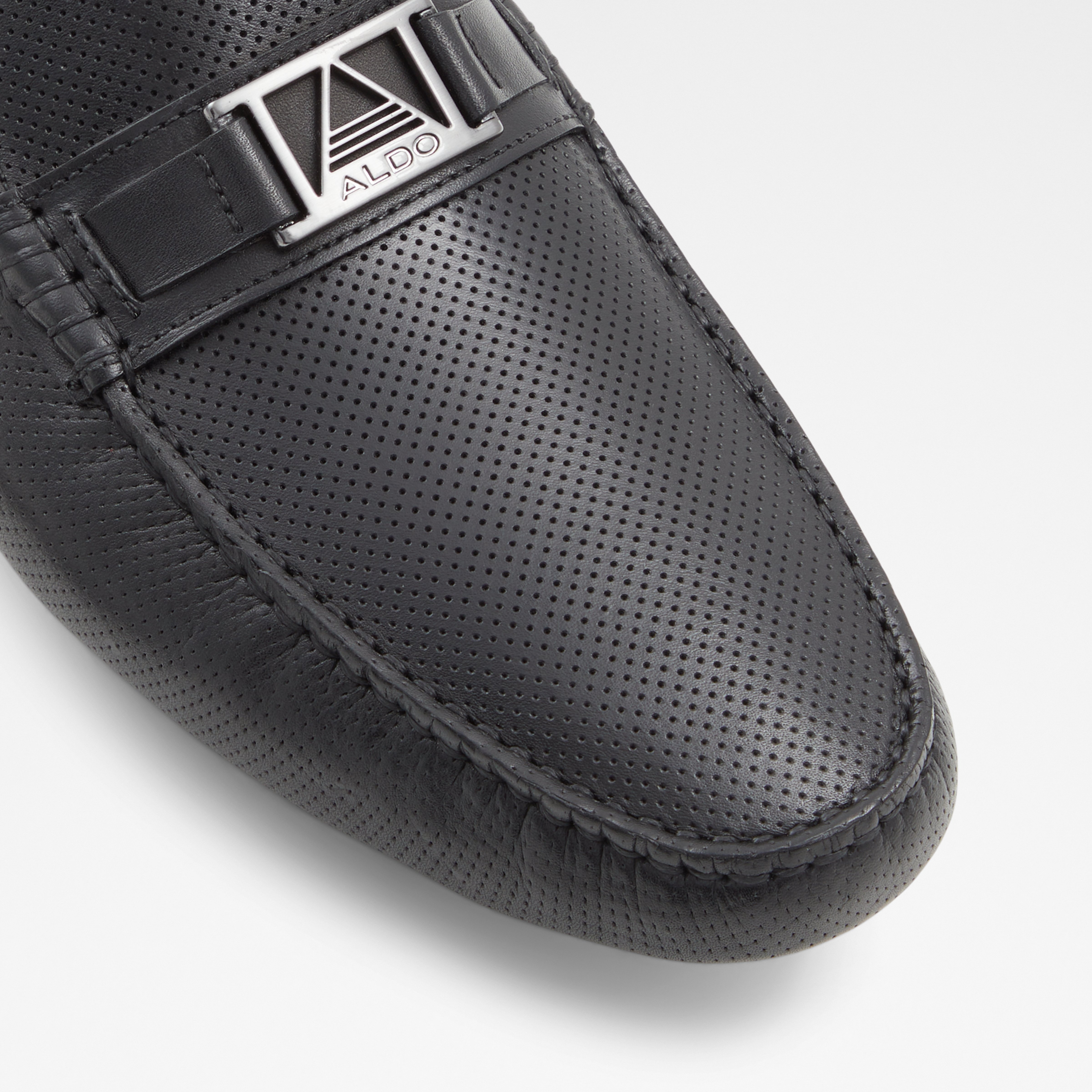 Haendaciena-In Men's Black Moccasins image number 5