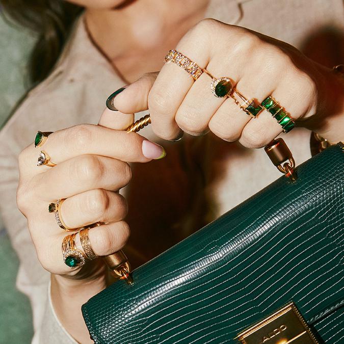 Crohatlan Women's Dark Green Ring image number 3