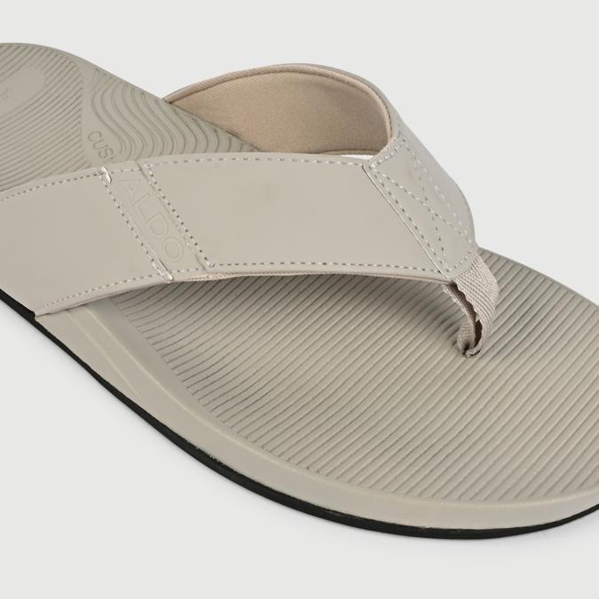 STEFFENA-IN Grey Men Thong Sandals image number 5